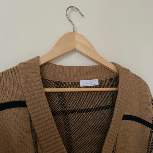 Oak + Fort Oversized Plaid Cardigan - Picture 7 of 11